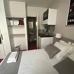 Hotel Du Parc Montsouris Parigi