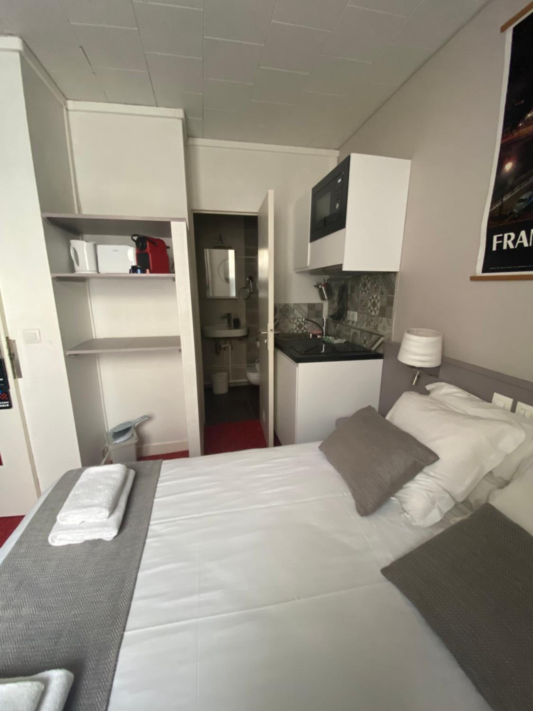 Hotel Du Parc Montsouris Parigi