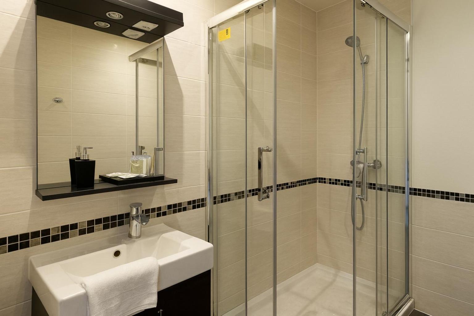 Du Parc Montsouris 3* Parigi